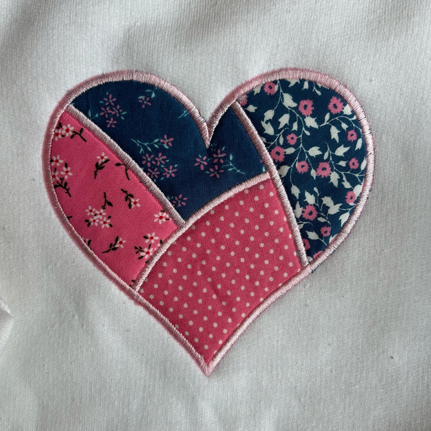 Embroidered Applique Patchwork Heart Crewneck Sweatshirt